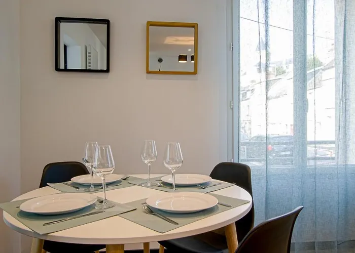 Douces Nuits Caennaises - Parking Prive Inclus, Centre