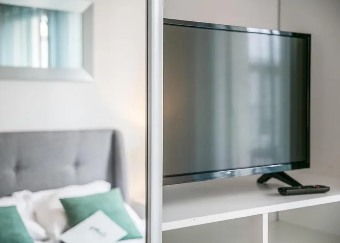 Appartement Douces Nuits Caennaises - Parking Privé Inclus, Centre *