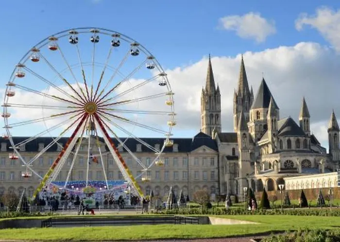 Douces Nuits Caennaises - Parking Privé Inclus, Centre